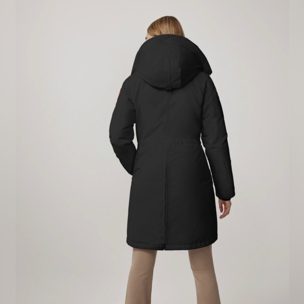 Canada Goose Jacket - Picture 7 of 8